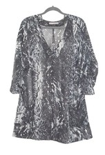 Sophie Grey Blouse Tunic size M Relaxed Grey Summer Casual 3/4 Sleeves Pockets  