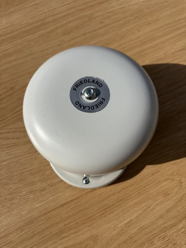 Friedland mains voltage