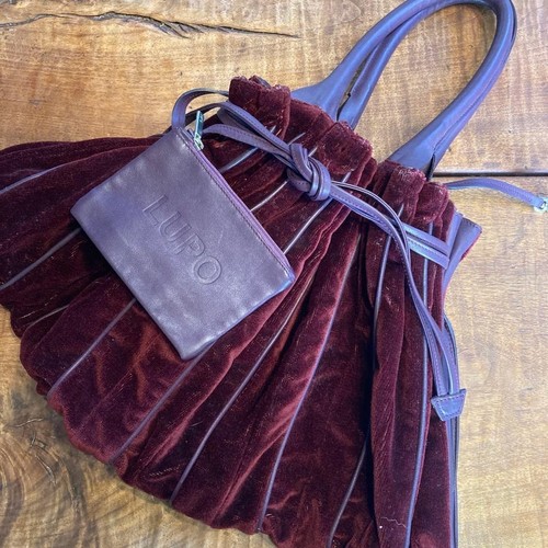 Authentic lupo barcelona - ,