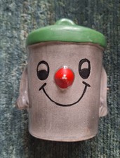 1980s Vintage Dusty Bin Money