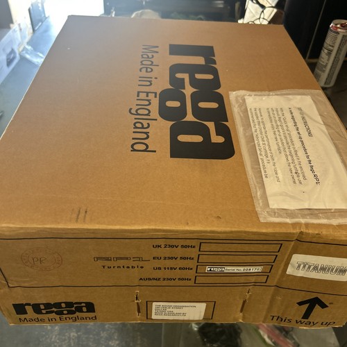 Rega turntable w - rp, 1