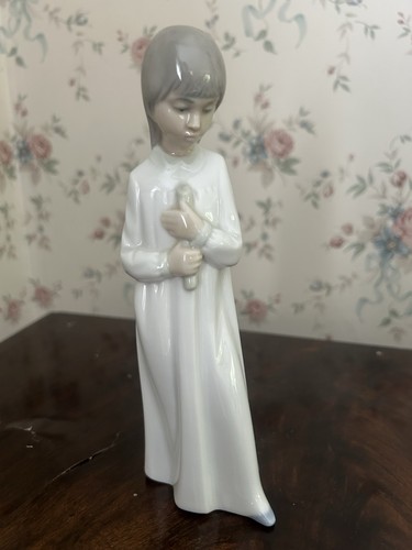Lladro nao figurine 562 - nao, #562