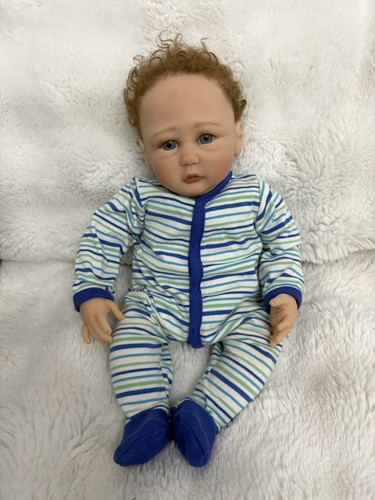 Ashton drake doll baby - ashton,