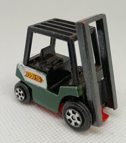 2000 corgi ty87601 - corgi, lift