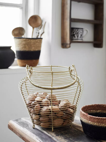 Tall gold wire - egg, basket