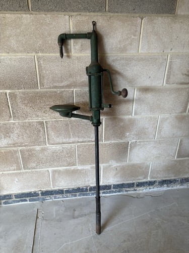 Vintage oil pump for 205l - vintage,