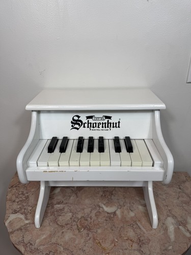 Vintage schoenhut white toy - vintage,