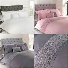 LIMOGES ROSE RUFFLE DUVET
