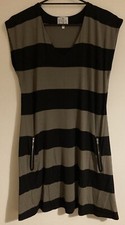 Ladies The Masai Clothing Company Shift Dress. Size M. Striped. Zip Pockets.MINT