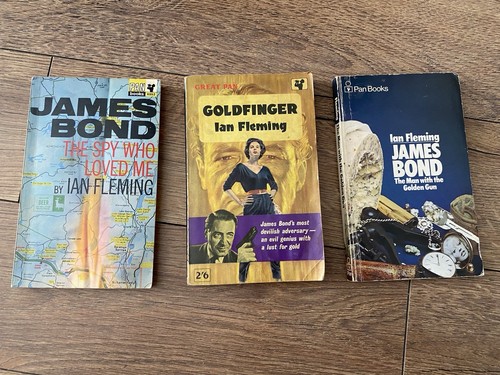 James bond goldfinger spy - james,