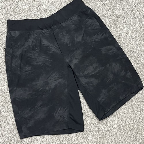 Lululemon shorts large - large, t.h.e