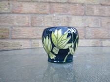 MOORCROFT    MINIATURE  EGG