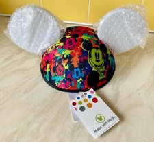 DISNEY PARKS MICKEY MOUSE GLOW