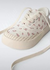 Zara Trainers Shoes size 28