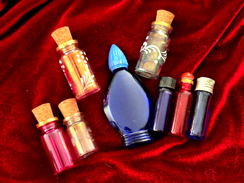 Vintage miniature perfume - miniature,