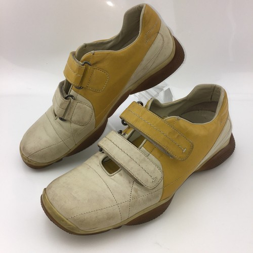 Prada linea rossa - prada, beige