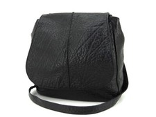 Voi Shoulder Bag Leather Black