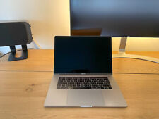 Apple MacBook Pro 15" Laptop