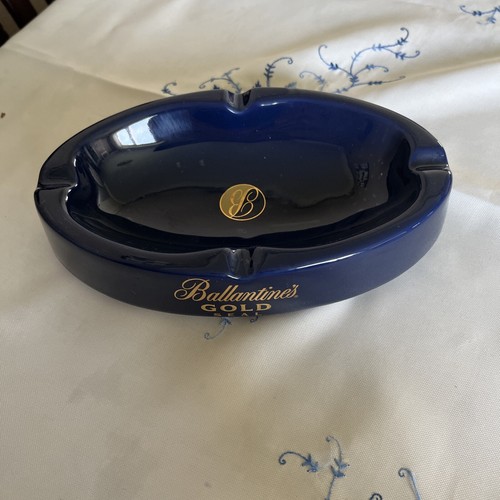 Ballantines gold seal oval - seal,