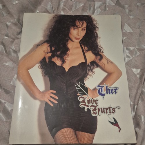 Cher love hurts 1992 - hurts,,