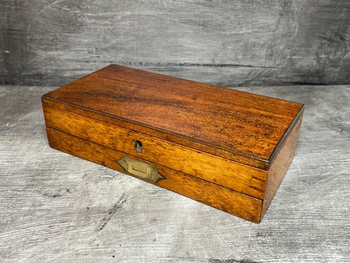 Antique mahogany artists - mahogany,