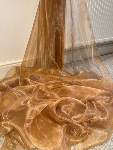 Caramel gold shiny crystal - caramel,