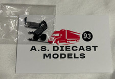 Corgi Modern Truck MAN TGX Black & White Mirrors & Aerials 1/50