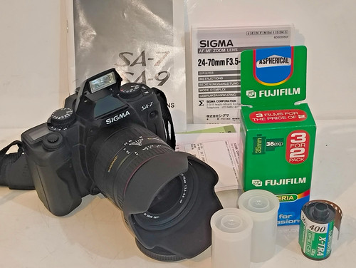 Sigma 35mm camera - 35mm,