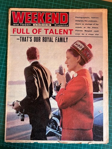 Weekend vintage magazine - weekend,