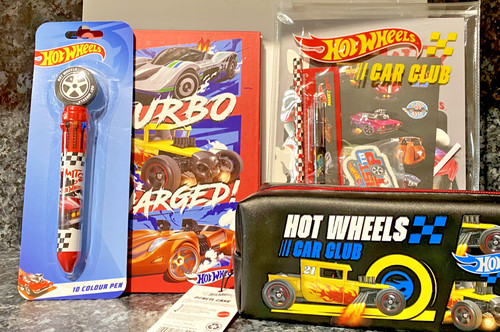 Hot wheels stationery set - hot, pen
