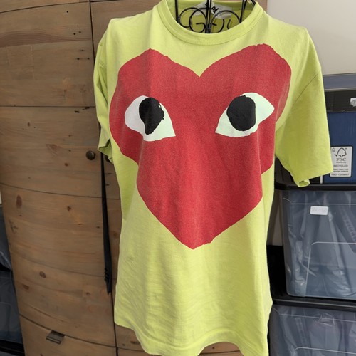 Comme des garcons shirt size - t,