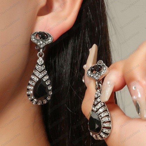Clip earrings vintage - vintage, style