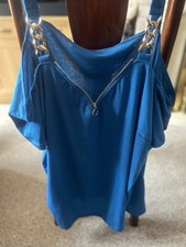 Cold shoulder top