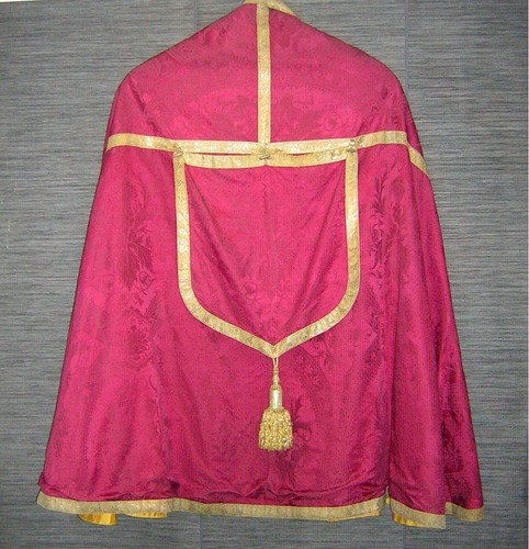 Antique chasuble pluvial - antique,