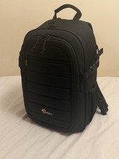 Lowepro LP36892-PWW Tahoe 150