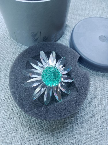 Swarovski flower green - swarovski,