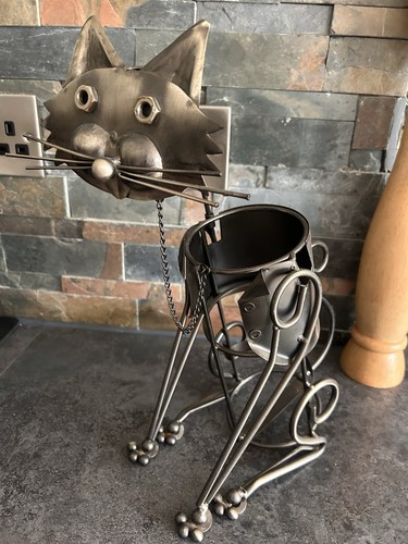 Brubaker metal cat - metal, themed