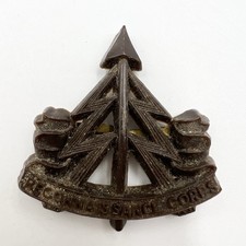 Genuine WW2 Reconnaissance Corps Plastic Economy Issue Cap Badge