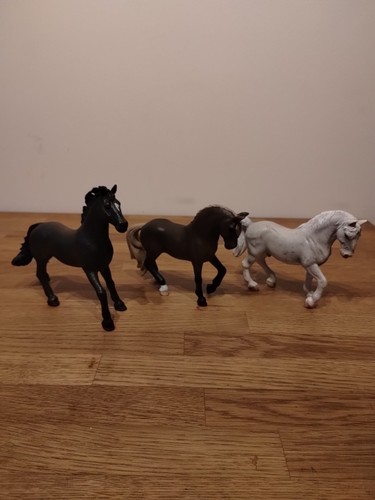 Schleich horse bundle - bundle, in