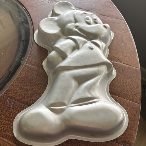 Vintage wilton walt - vintage, disney