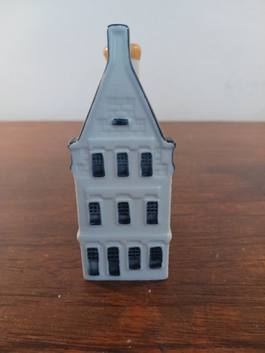 Delft blue white house no - blue, &