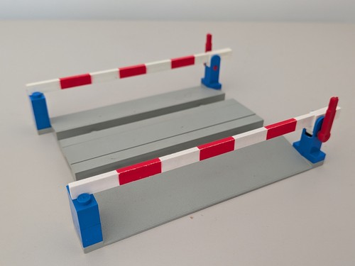 Lego railroad crossing - lego,
