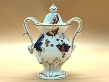 Beautifully delicate Coalport