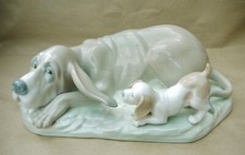 Nao by Lladro    "Basset Hound