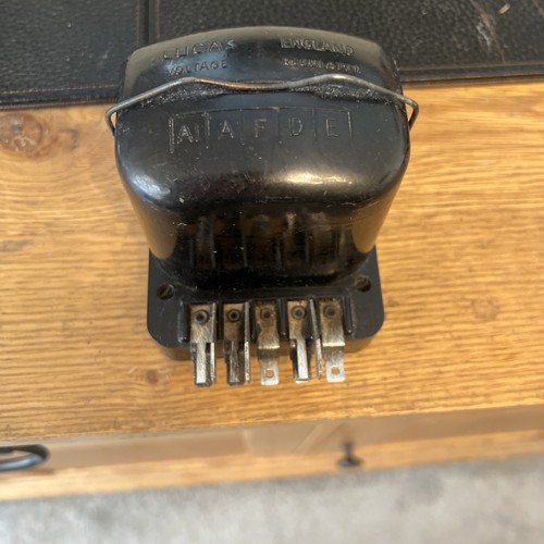 Vintage car voltage - voltage, regulator