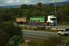 Truck photo Scania tipping