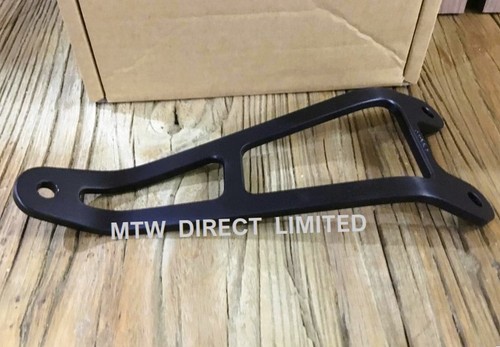 Exhaust hanger suzuki gsx - r&g,