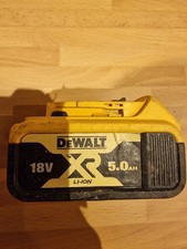 Dewalt 5ah DCB184 Battery. SPARES/REPAIR READ DESCRIPTION. 