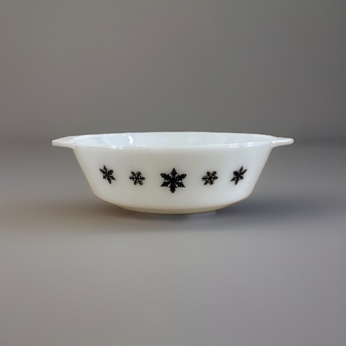 Vintage jaj pyrex snowflake - pyrex,