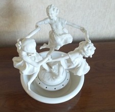 Hutschenreuther "May Dance"